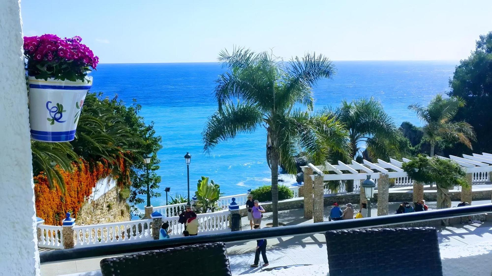 Spectacular Sea Views, 2 Bed,2 Bath Apartment Nerja Exterior photo